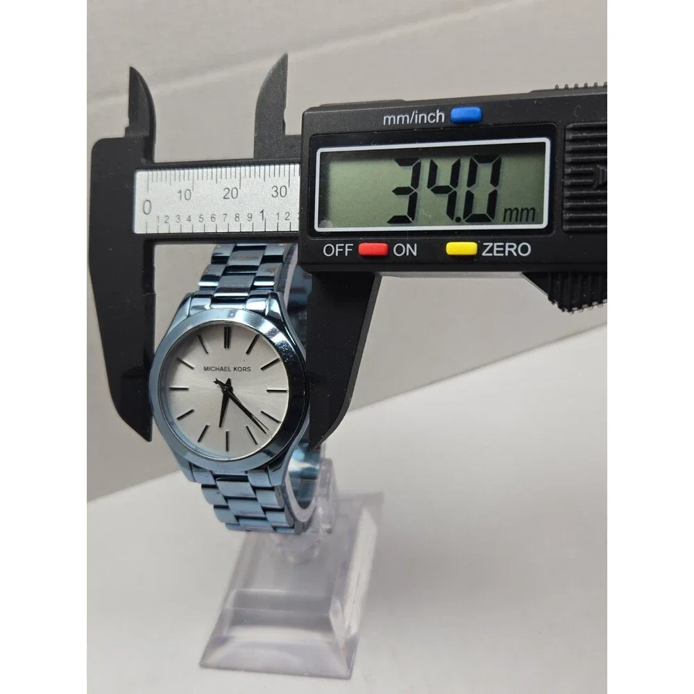 Michael Kors Runway Womens Blue Steel Silver Dial 34mm Quartz Watch New Battery